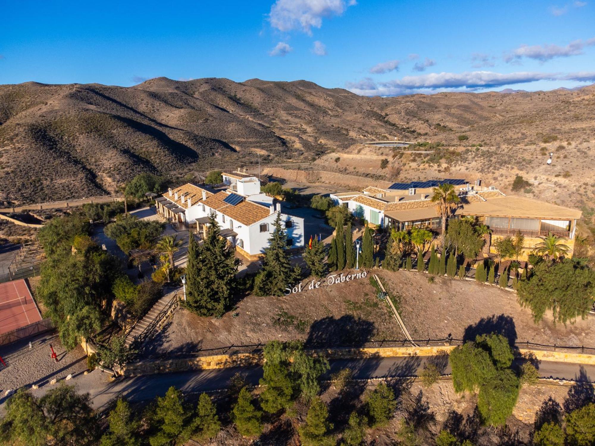 Complejo Rural Sol De Taberno Guest House Exterior photo