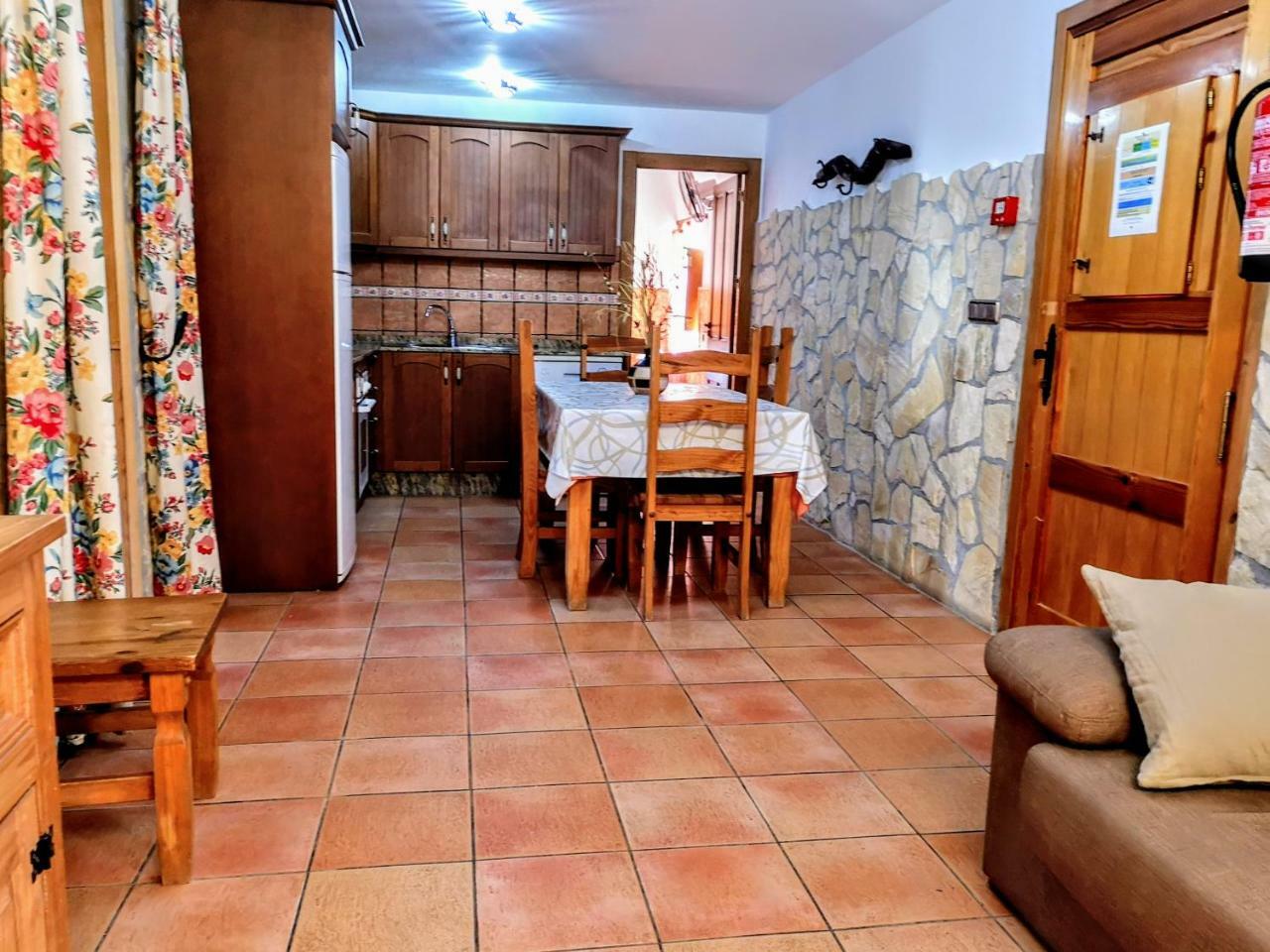 Complejo Rural Sol De Taberno Guest House Exterior photo